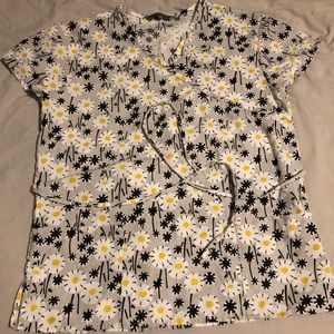 Flower print scrub top